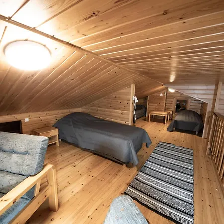 Paeaerakka B Siivous Lakanat Ja Pyyhkeet Kuuluu